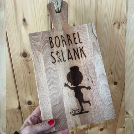borrelplank met leuke quote door taste of wood