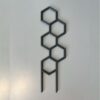 Trellis voor plantengroei door taste of wood. vorm hexagon